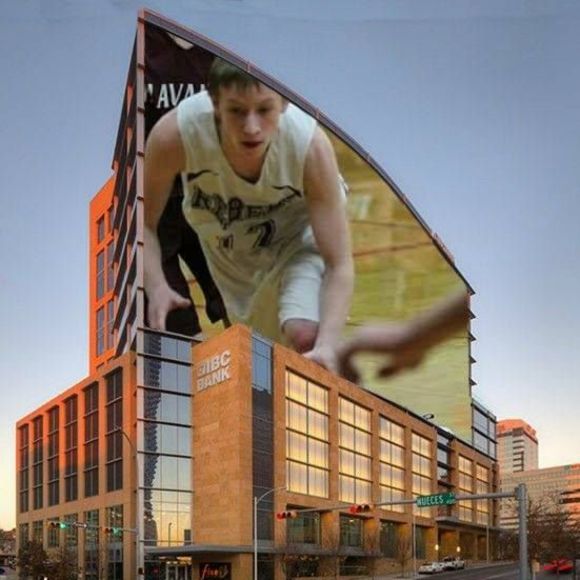 Meet your Posher, Hunter - Picture 1 of 1